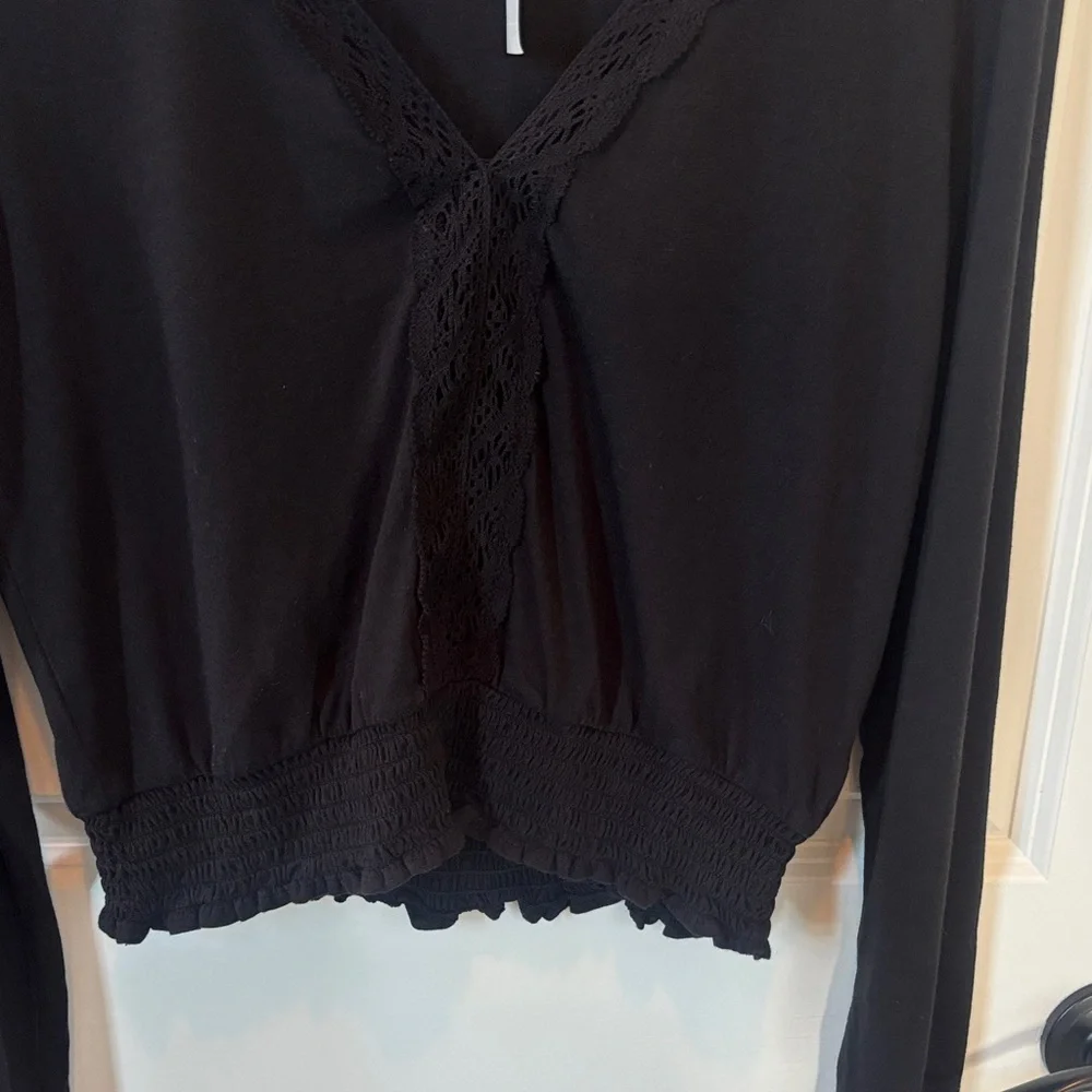 Aeropostale Black V-Neck Blouse